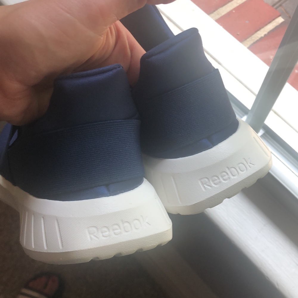 New Reebok Trainers - Picture 3 of 8
